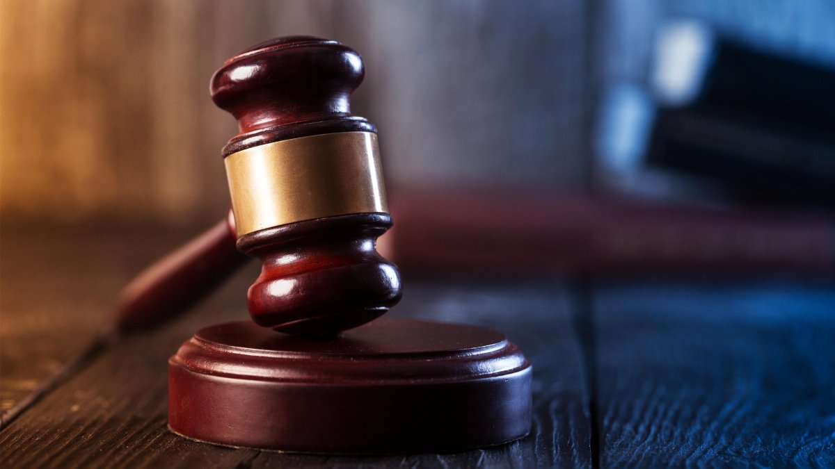 exlegislador se declara culpable de fraude con ayuda COVID-19