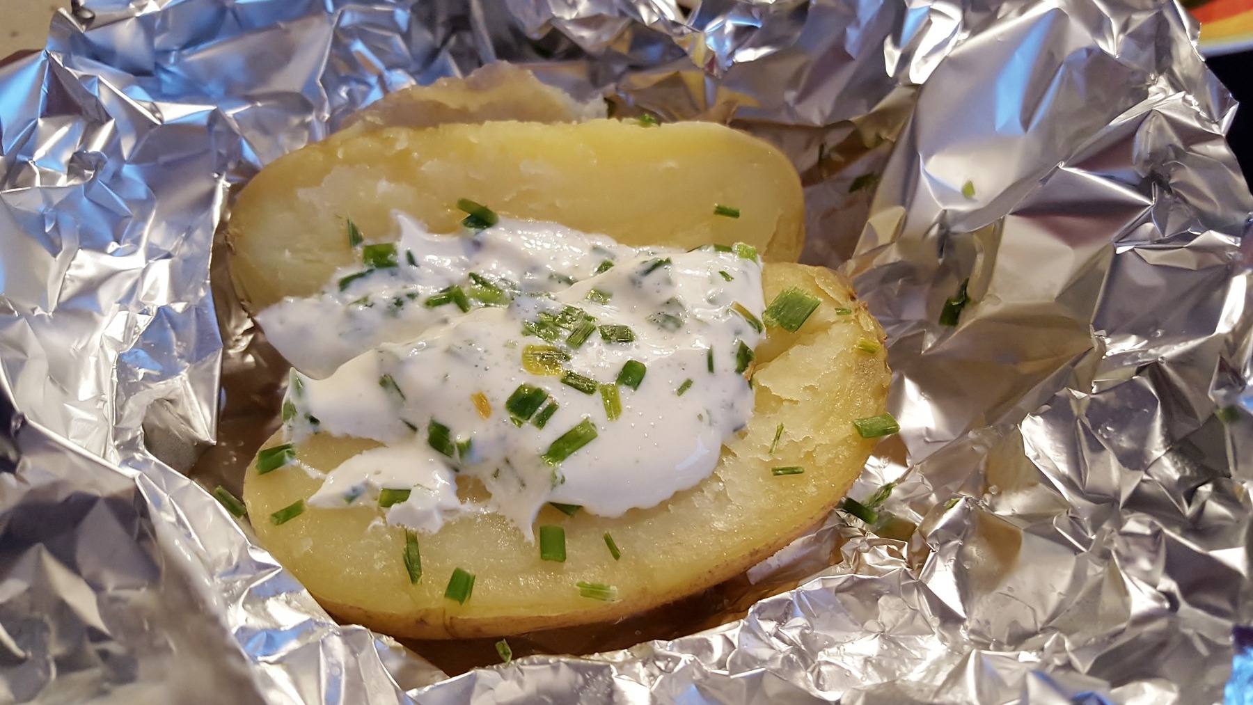 nunca guardes las sobras de la comida en papel albal