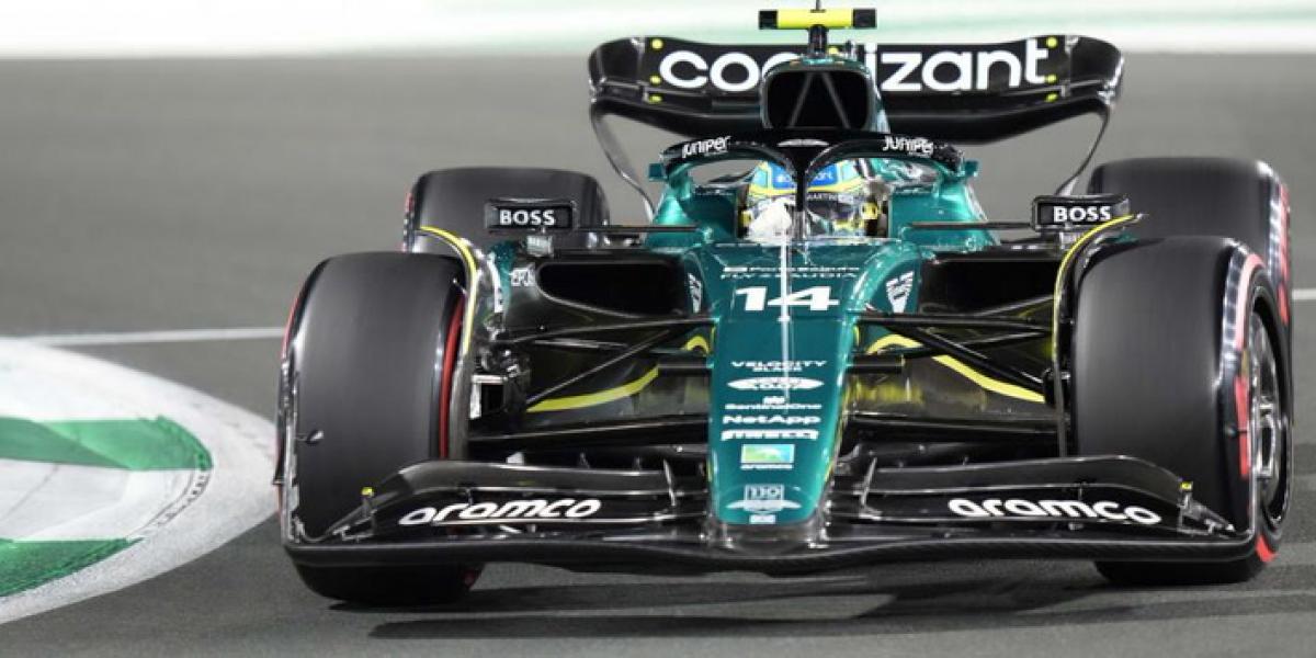 ¡Alonso saldrá segundo en Arabia Saudí tras Pérez, autor de la pole!