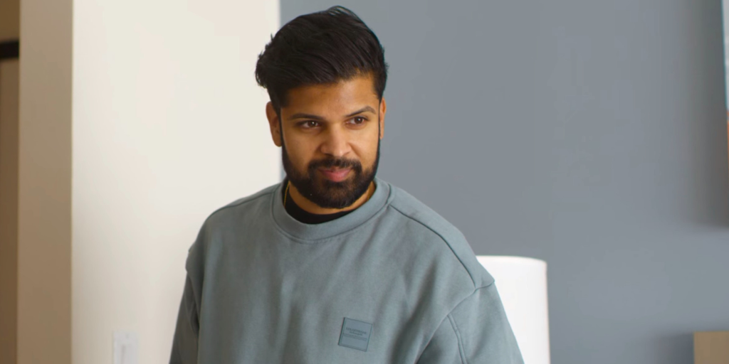 Aashay SHah Indian Matchmaking wearing gray shirt