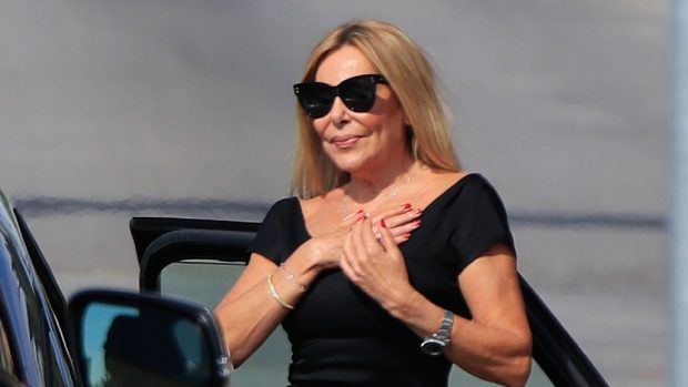 Ana Obregón en el funeral de su padre / Gtres