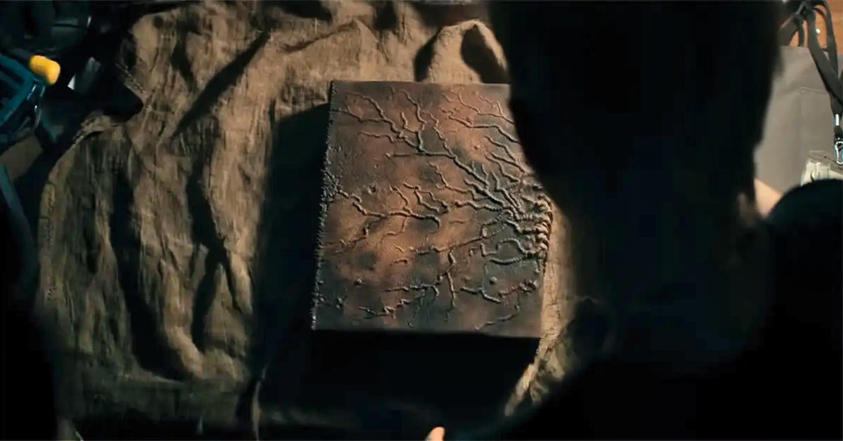 mal-dead-rise-necronomicon.jpg mal-dead-rise-necronomicon.jpg