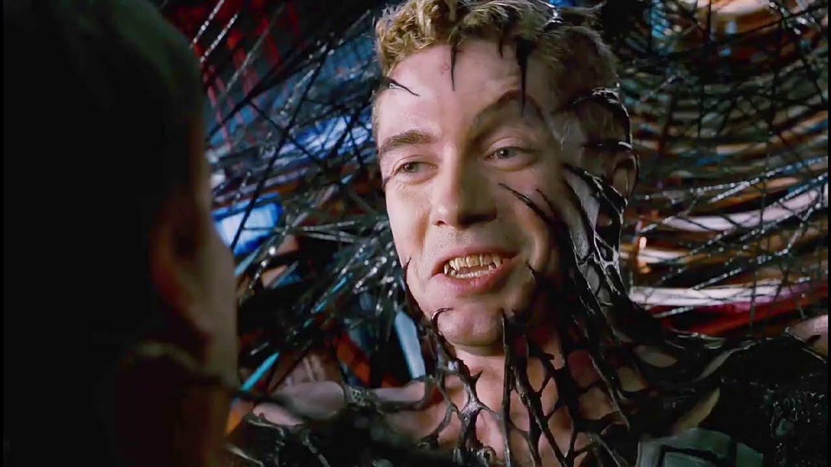 Spider-Man Alum Topher Grace tiene una reacción perfecta al video viral de Venom