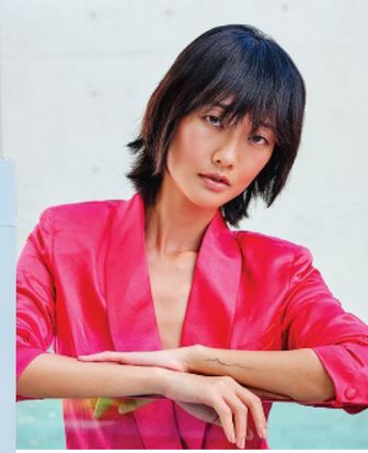 Las tendencias de belleza que te transportarán a los 2000 han vuelto para esta primavera verano