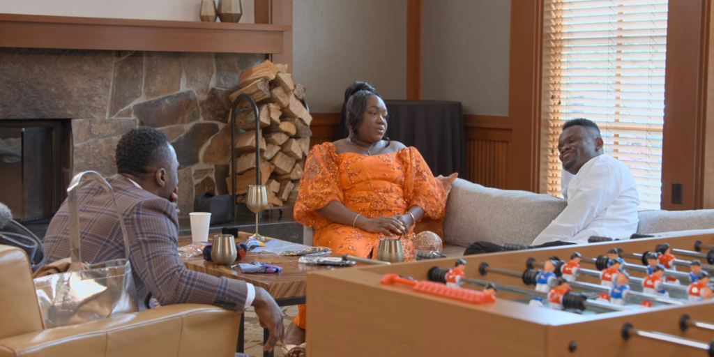 Kwame Sister Barbara and brother from Love Is Blind talking in living room