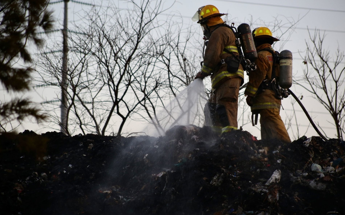 4 incendios forestales activos en Oaxaca; piden ayuda aérea