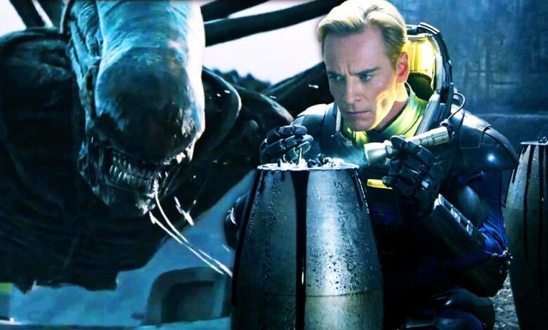 Alien's David and a Xenomorph.