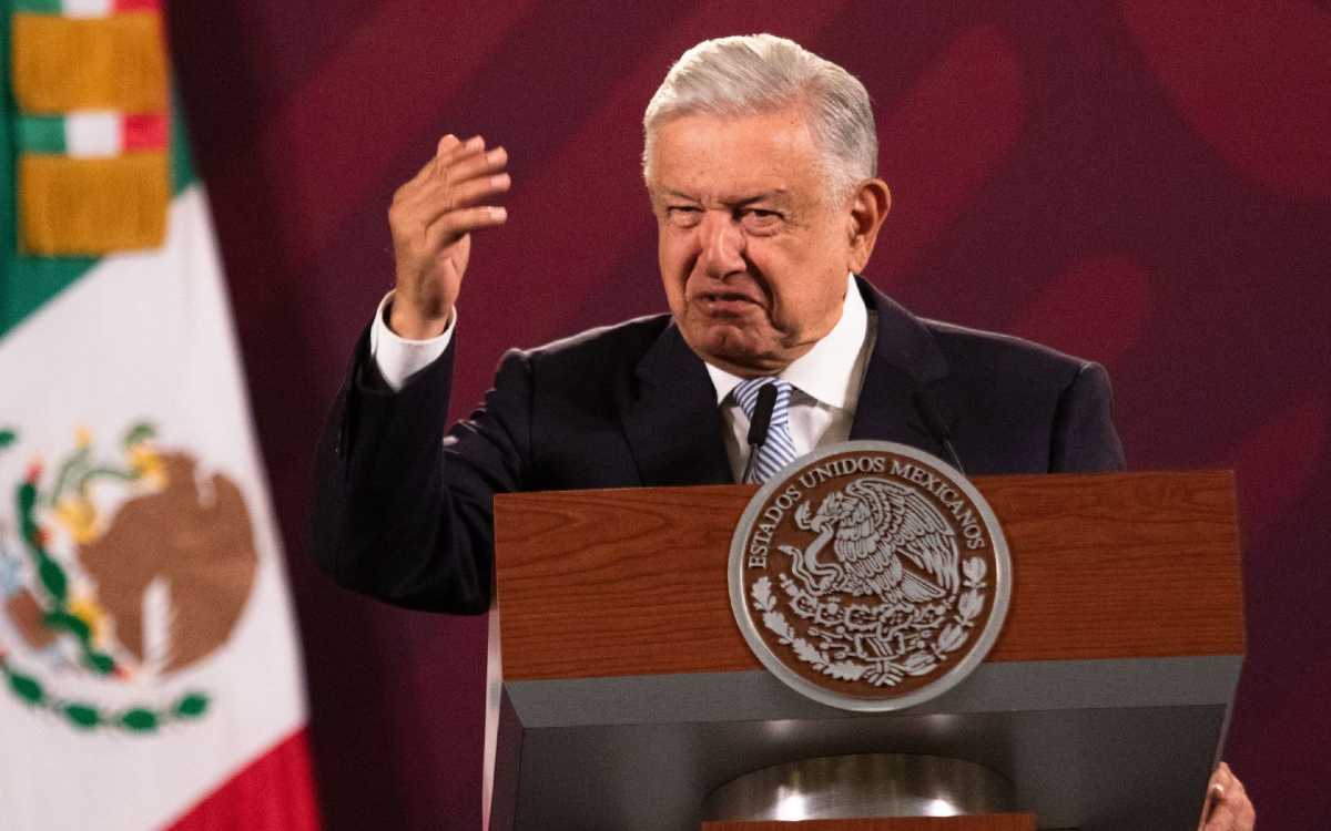 AMLO propone eliminar órgano anticorrupción