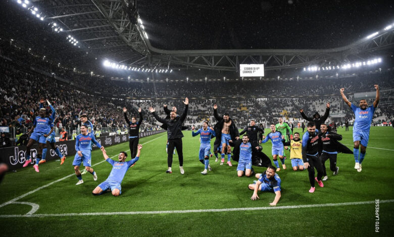 Acaricia Napoli, con Hirving Lozano, el Scudetto en la Serie A de Italia | Tuit