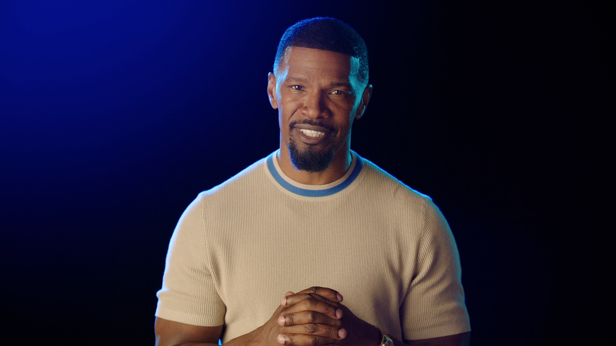 Actualización médica de Jamie Foxx informa que el actor aún está hospitalizado con complicaciones médicas