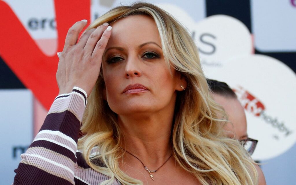 Agradece Stormy 'el apoyo y amor' tras imputación de Trump