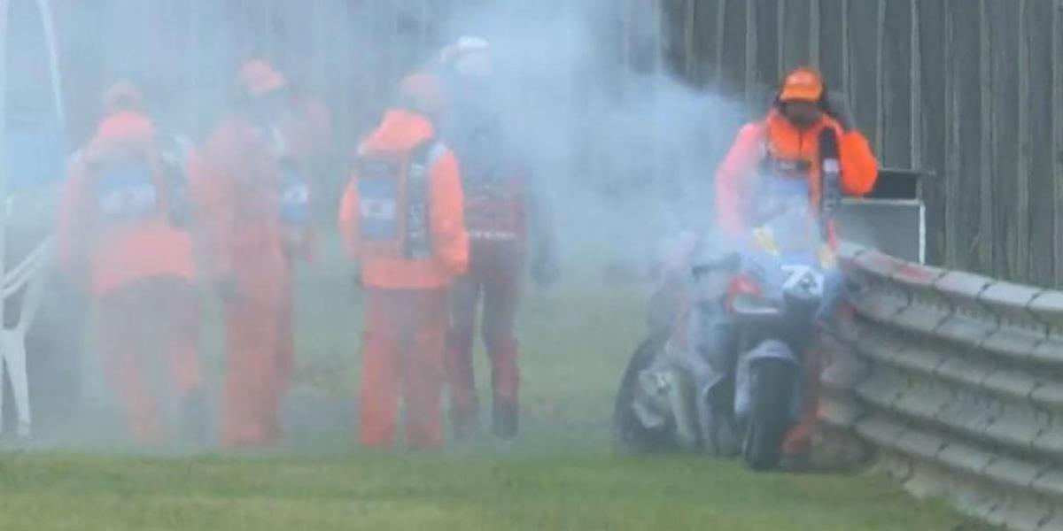 Alex Márquez se salva de las llamas antes de firmar su pole