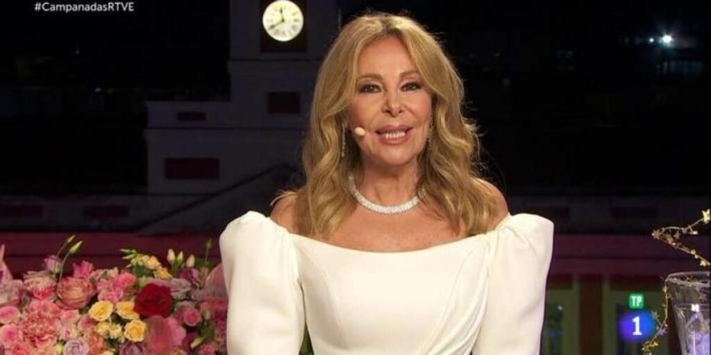 Ana Obregón se pronuncia para zanjar todas las polémicas en 'Socialité'