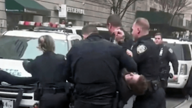 Arrestan a sospechoso de disparar a policía en Queens que escapó en un Lyft