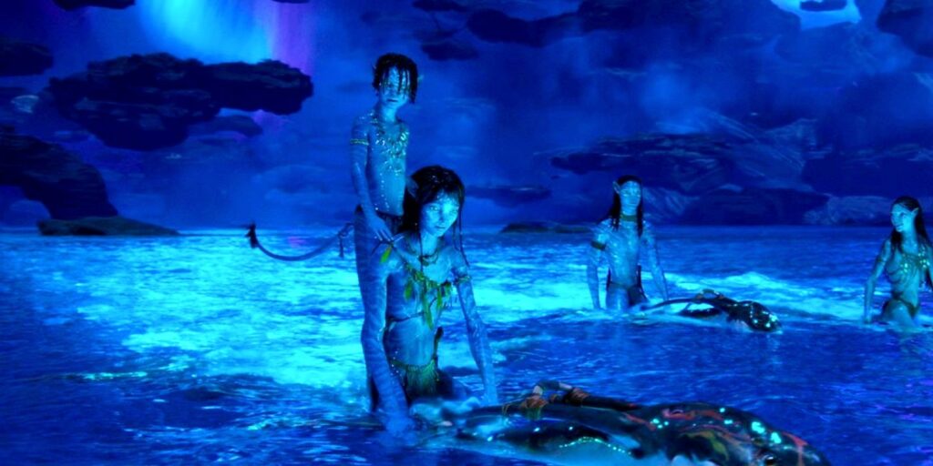 Kiri and Tuk on an ilu in Avatar: The Way of Water.