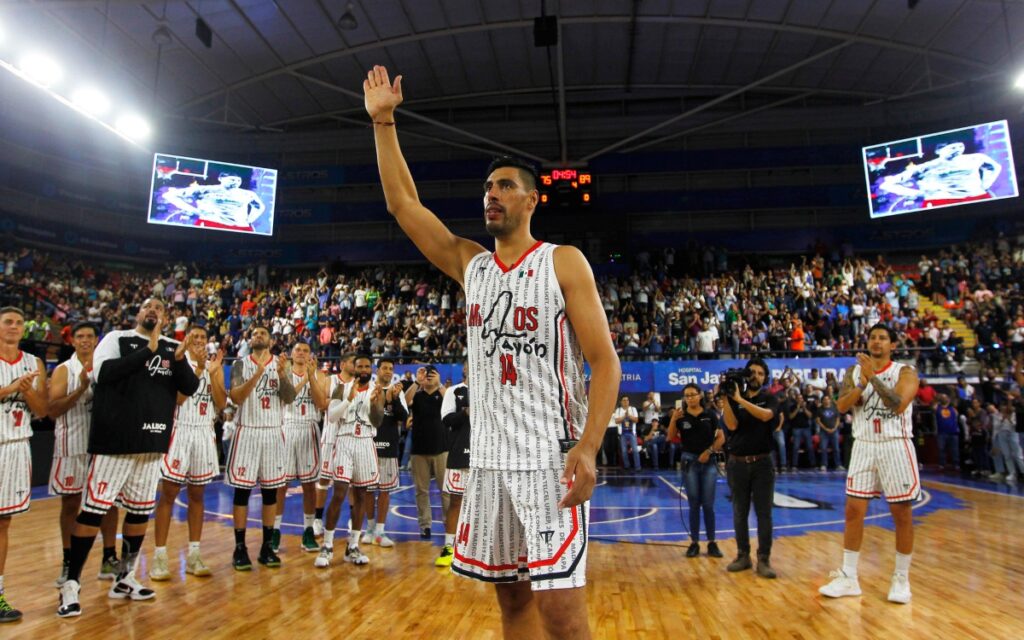 Baloncesto: Gustavo Ayón sale del retiro a cinco meses del Mundial