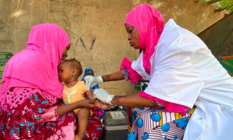 Caída en vacunación infantil expone al mundo a más epidemias