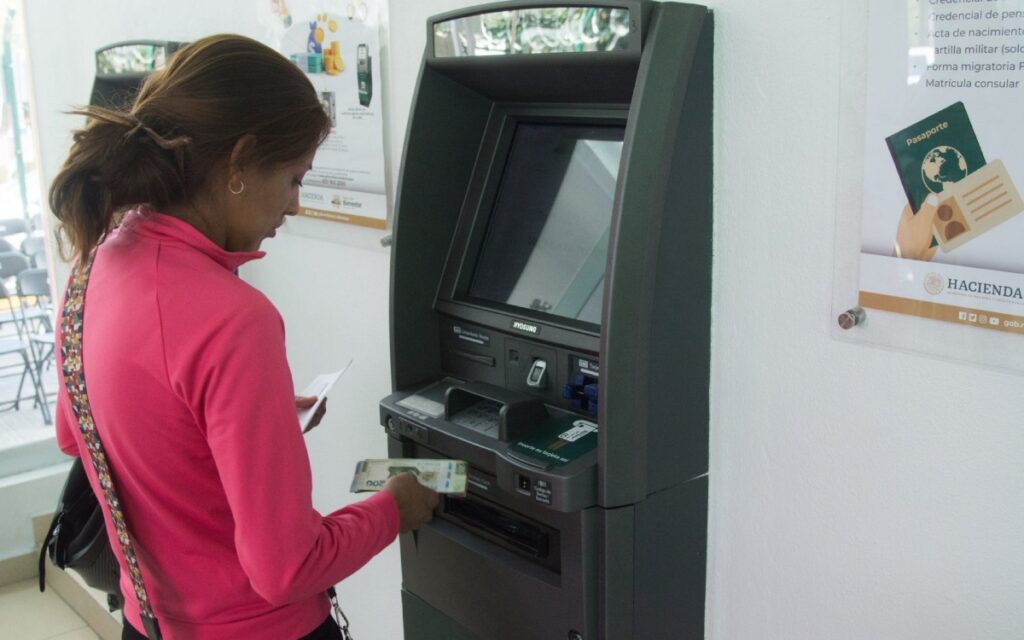 Cambio de tarjeta del Banco del Bienestar debe ser antes del 30 de abril