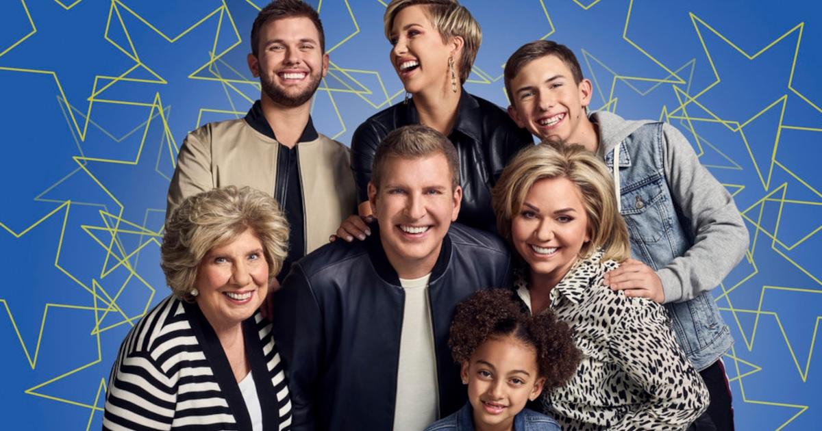 Chase Chrisley comparte una foto retrospectiva de papá Todd mientras está en prisión