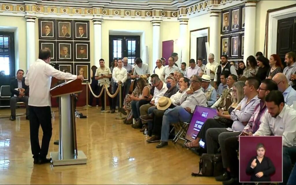 Citan a gobernadoras y gobernadores en Palacio Nacional 