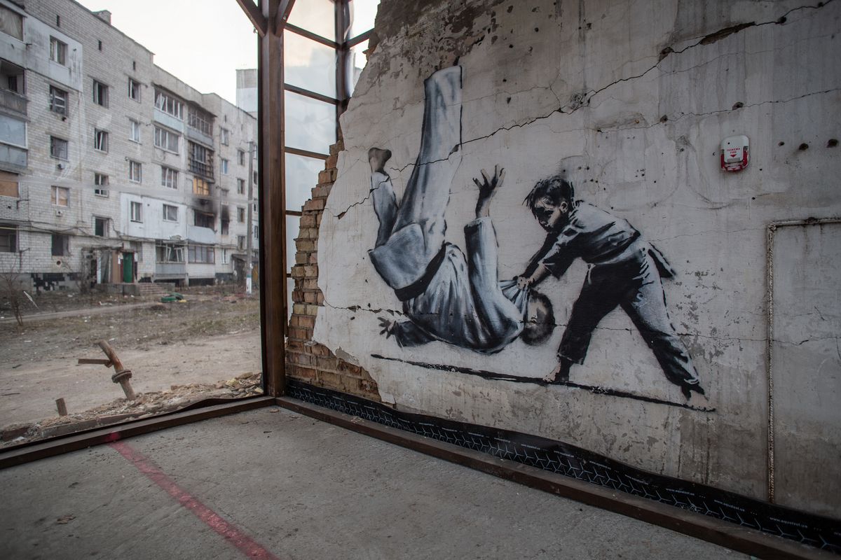 Clases de desminado en Ucrania, un país forzado a acostumbrarse a la guerra