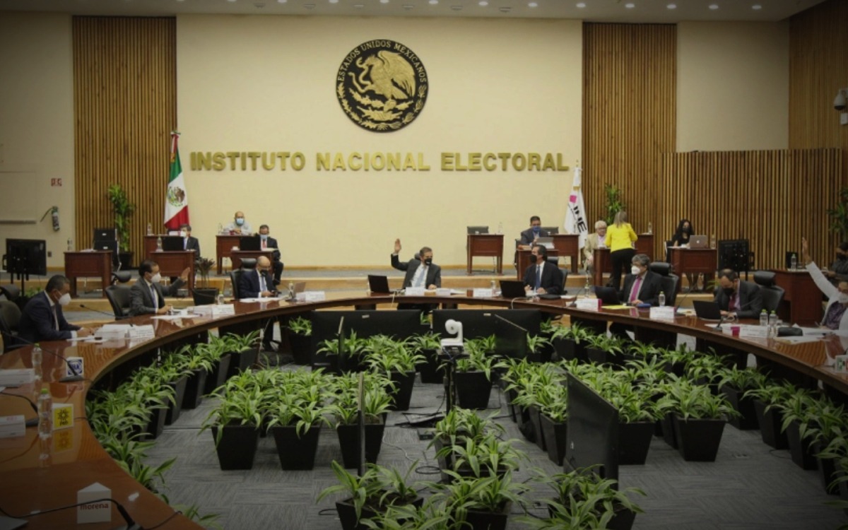 Comité de Evaluación de consejeros del INE hizo un trabajo vergonzoso: Figueroa