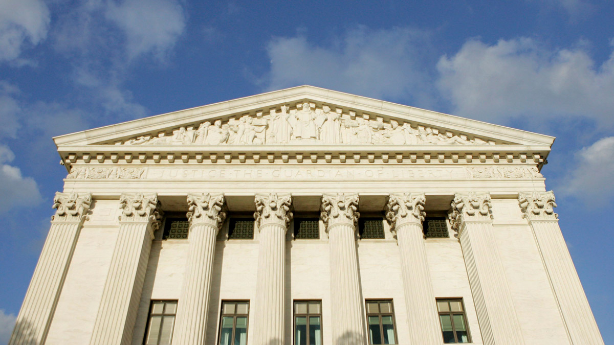 Corte Suprema cancelará $6,000 millones en préstamos estudiantiles