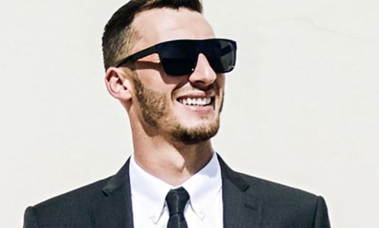 Alexei Brovarnik From 90 Day Fiancé wearing sunglasses