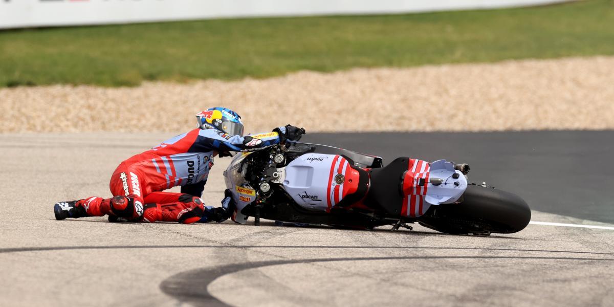 Desvelado el motivo de la caída de Alex Márquez en el Sprint
