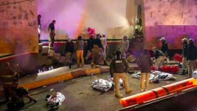 Dictan prisión preventiva a 3 funcionarios de INM por incendio en Juárez