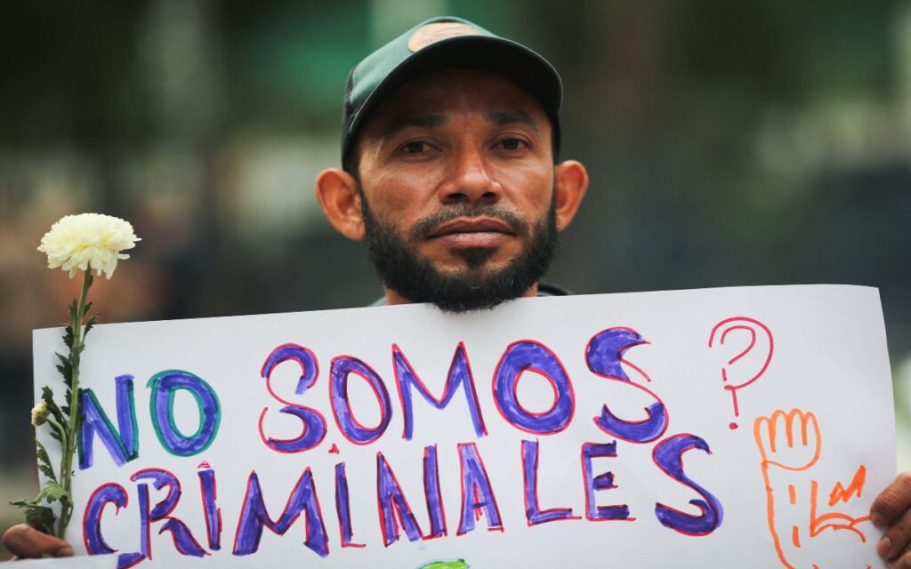 EU ha acogido a 72 mil 500 migrantes con visados humanitarios