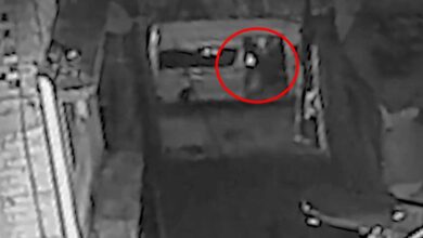 Edomex: Pasajero de combi mata a presunto asaltante | Video