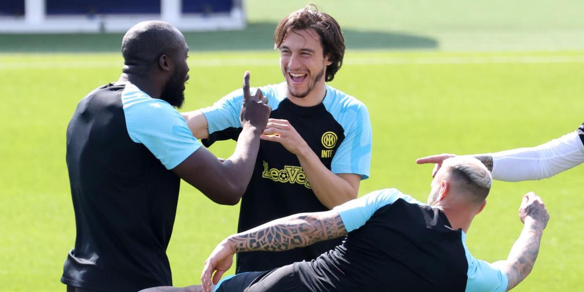 El Benfica, en busca de un milagro en Milán