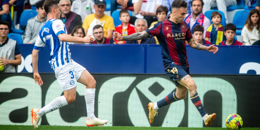 El Levante se reencuentra ante el Alavés y le roba la segunda plaza