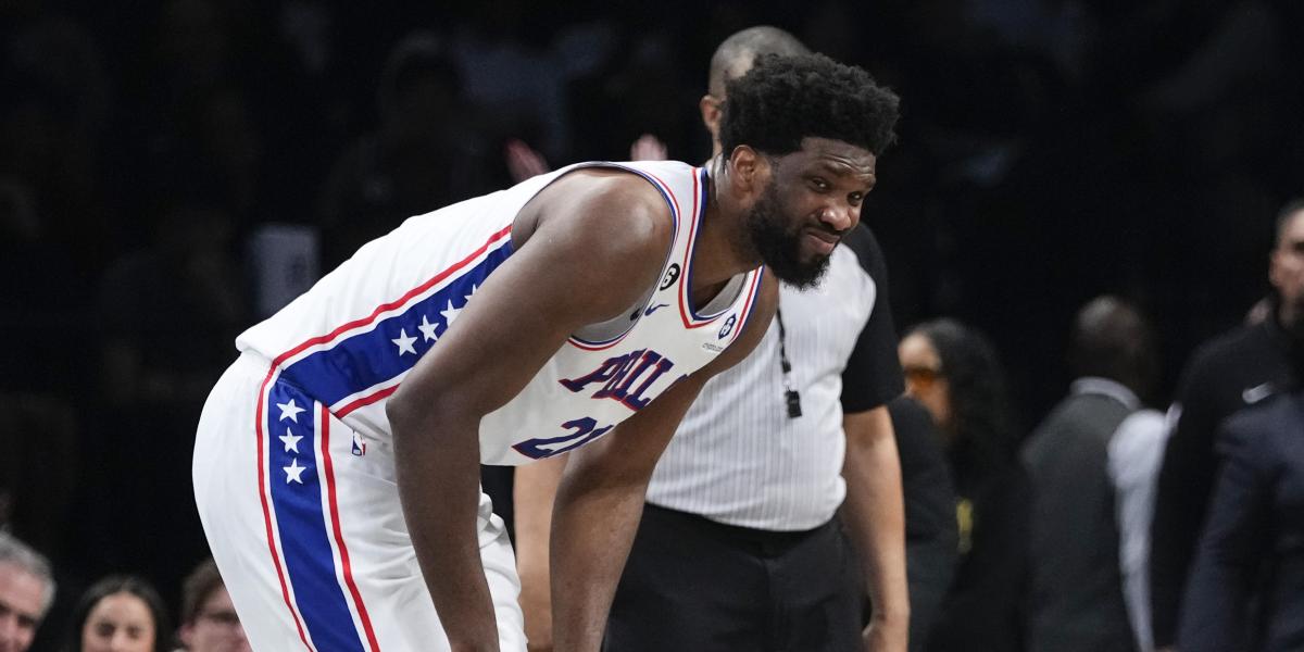 Embiid preocupa y mucho en los Sixers de cara al duelo con los Celtics