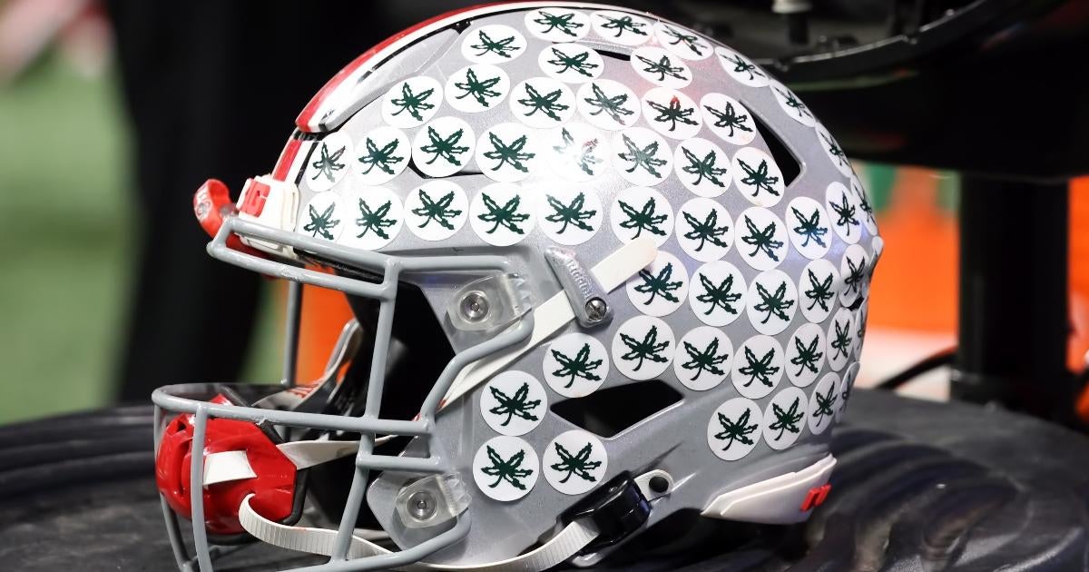 Entrenador de fútbol de OSU choca vehículo todoterreno después de beber