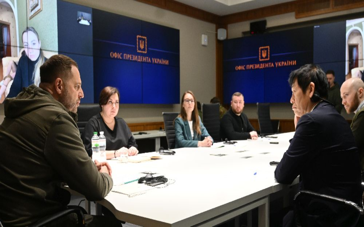 Está FIG a favor del regreso de gimnastas rusos y bielorrusos