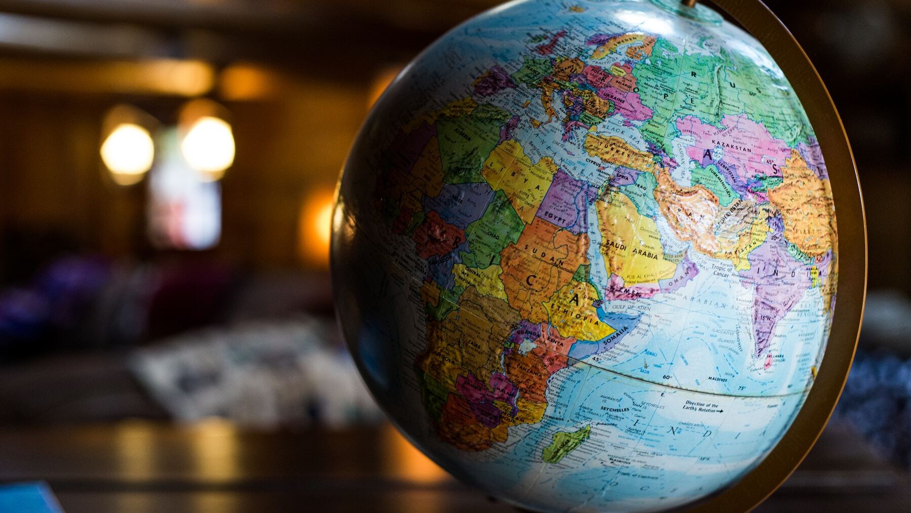 Este es el único idioma que se habla en los seis continentes