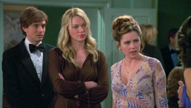 Stacy Wanamaker looks shocked next to Donna and Eric in That '70s Show