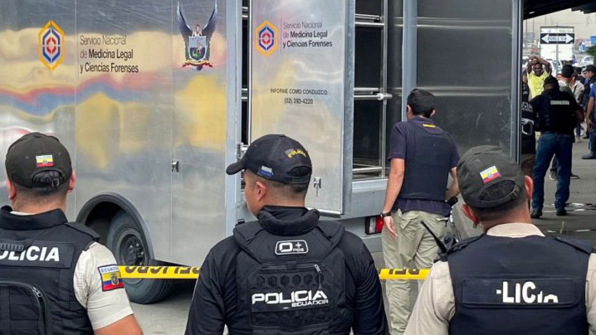 Explosiones y tiroteos sacuden Guayaquil