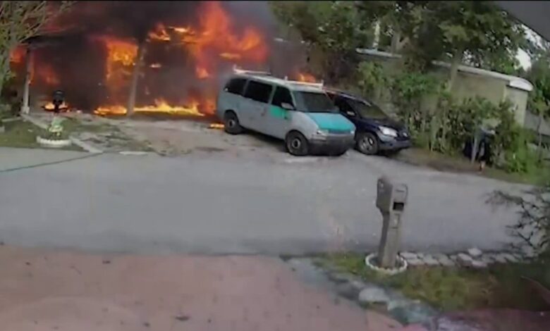 Familia pide ayuda tras el voraz incendio que destruye su casa