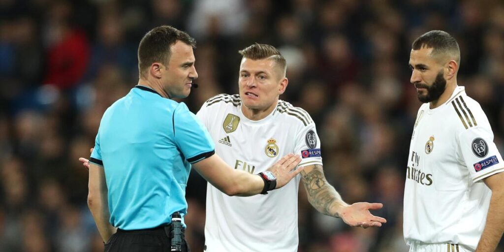 Felix Zwayer pitará el Manchester United- Sevilla