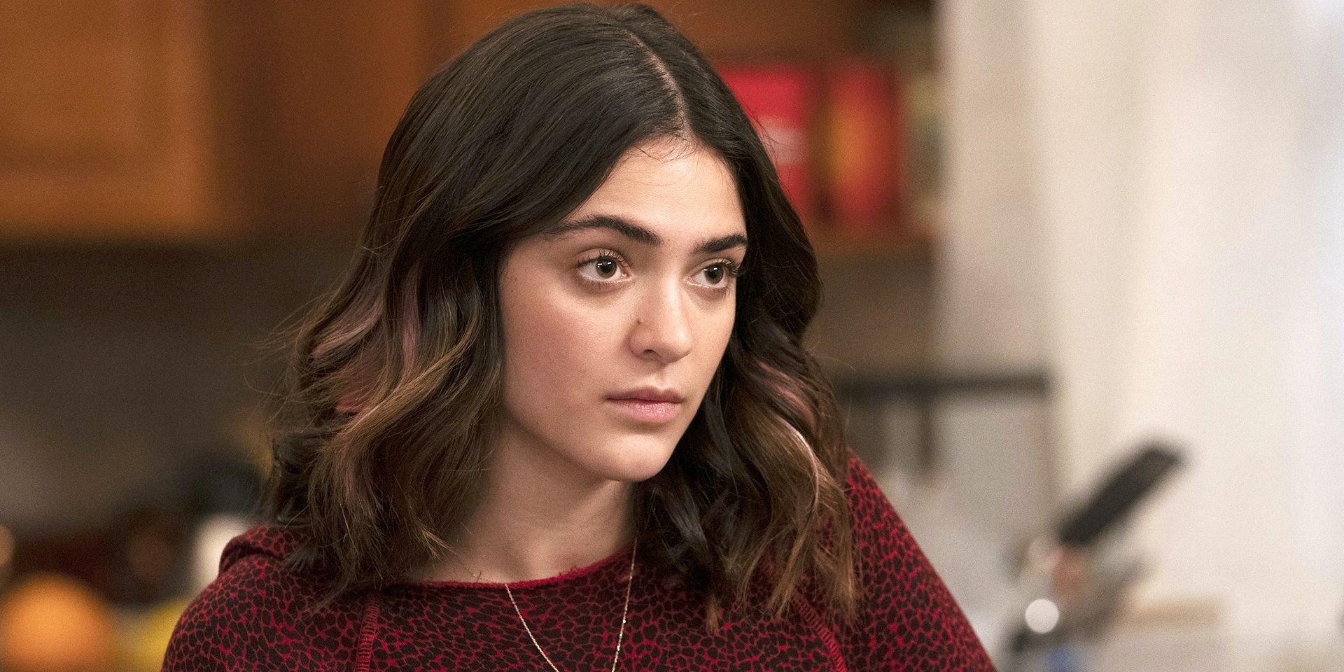 Olive looking concerned in Manifest