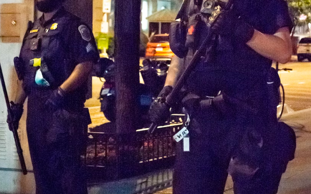 Hombre es abatido tras herir a 7 personas en hospital de Brasil