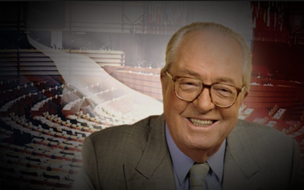 Hospitalizan al líder ultraderechista francés Jean-Marie Le Pen; su estado es grave