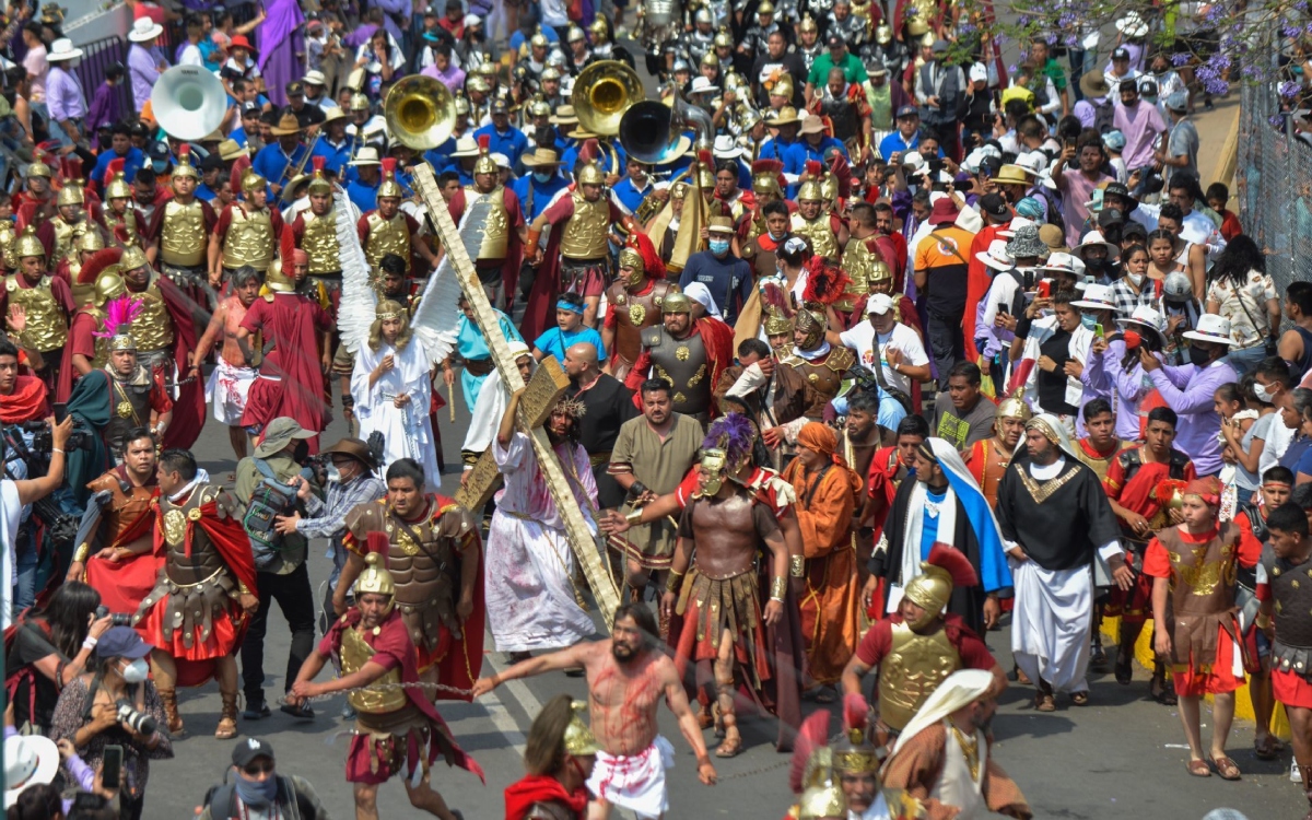 INAH declara patrimonio Vía Crusis de Iztapalapa y va por la UNESCO