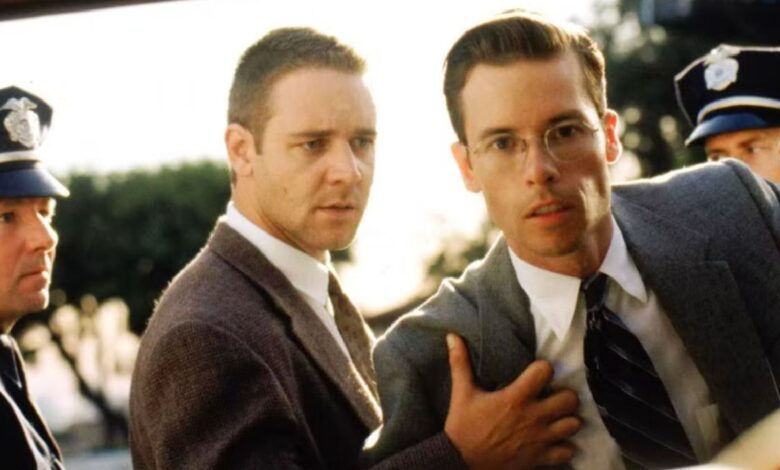 Russell Crowe and Guy Pearce in L.A. Confidential.