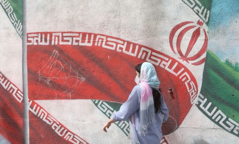 Irán niega envenenamiento de mujeres en escuelas y culpa a 'enemigos' extranjeros