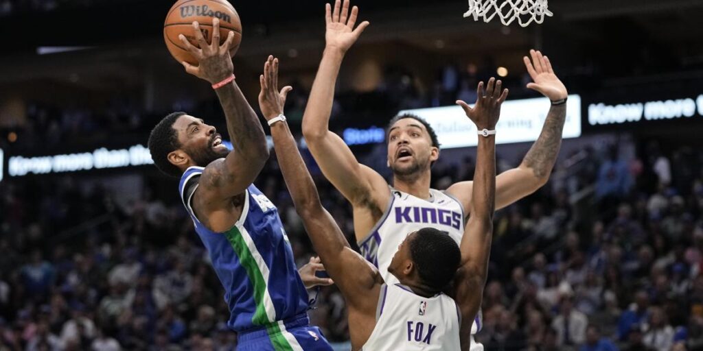 Irving hace lo que quiere y da esperanza a Doncic