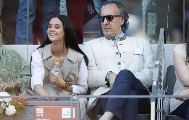 Jaime de Marichalar junto a su hija, VIctoria Federica. / Gtres